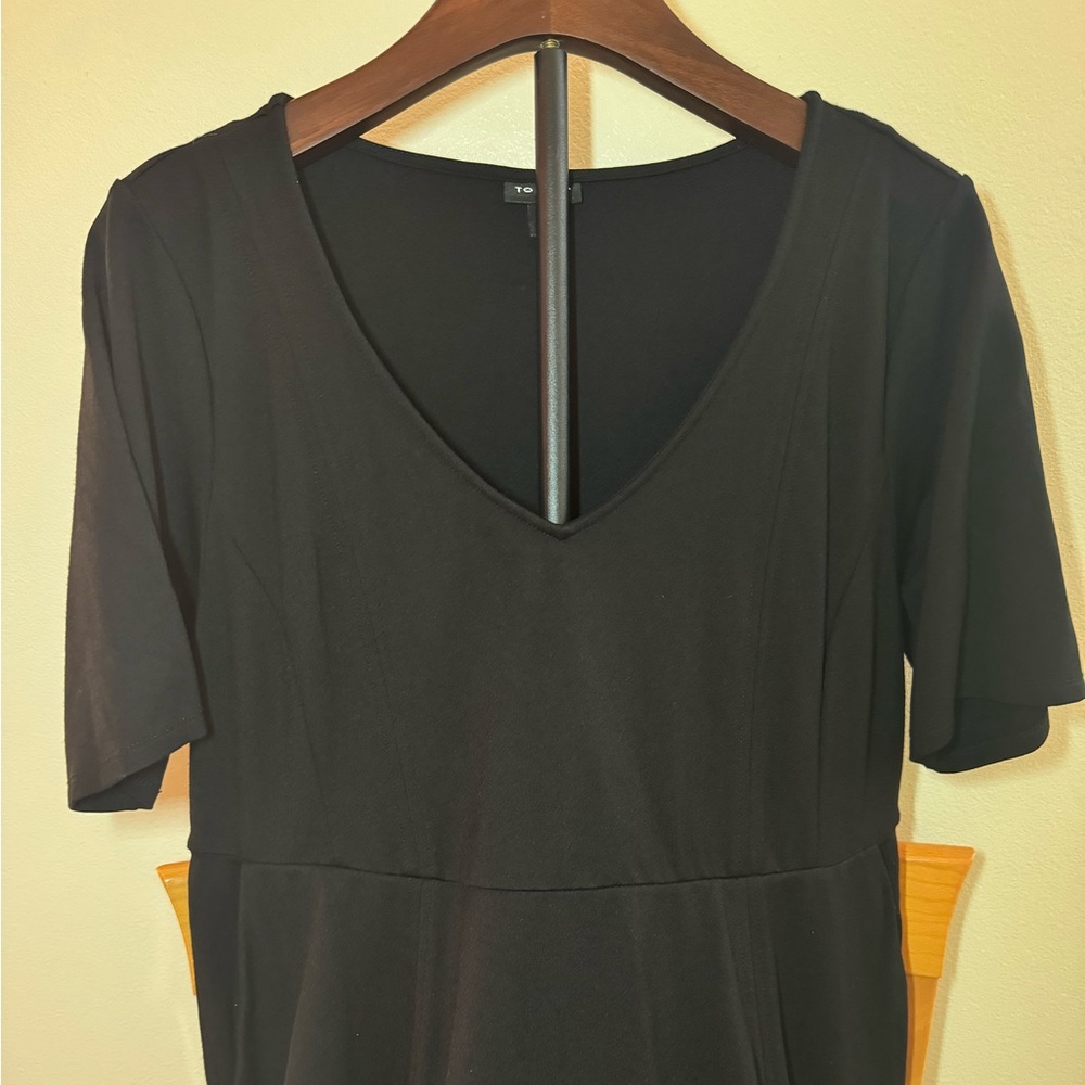 TORRID Curvy Short V-neck Panel dress (Size 1X BLACK)
